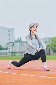 英超积分榜！阿森纳6分领跑，曼城利物浦惨遭绝平，维拉有机会？